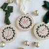 Ornament de Crăciun Brodat DIY Kit de Broderie cu Inițiale Kit Mini de Broderie de Crăciun pentru Începători Decor pentru Bradul de Crăciun