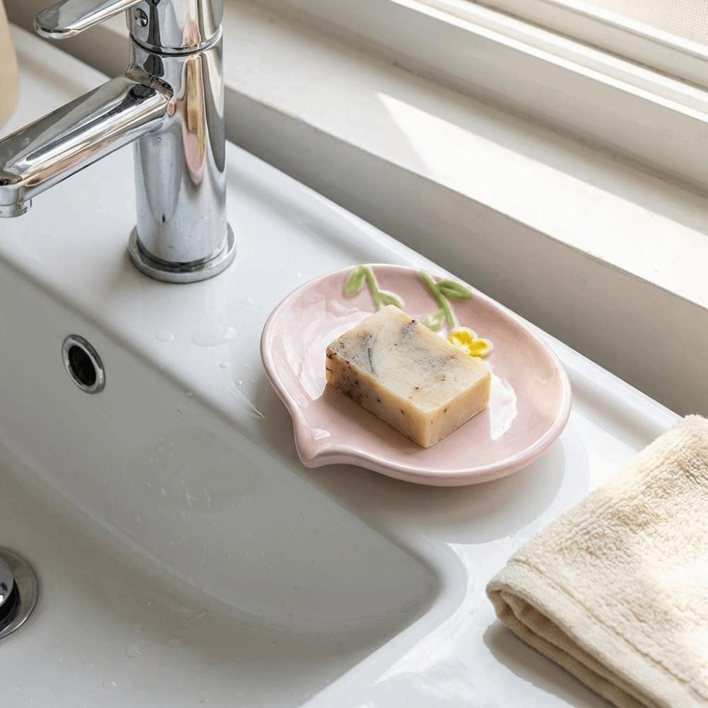 Non Perforated Ceramic Soap Box Delicate Soap Storage Tray Bathroom Organizer Soap Dish Home Decor