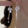 Exquisite Leaves Ear Line Long Hanging Earrings For Women Shiny Crystal Leaf Tassel Drop Earring Girls Party Wedding Jewelry