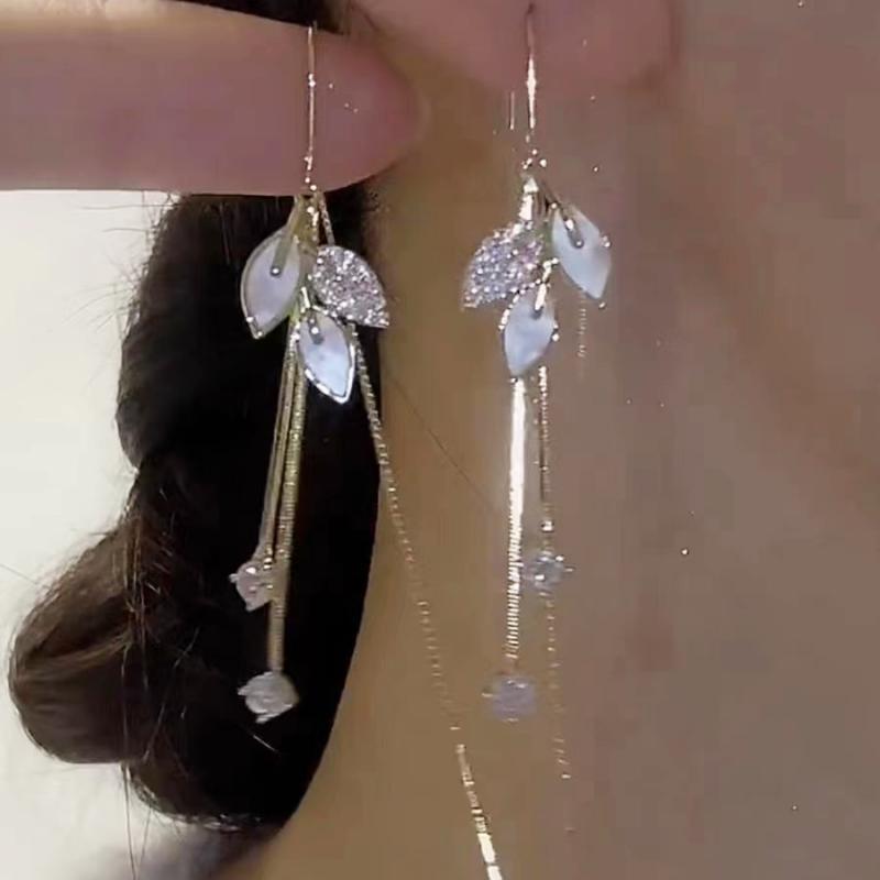 Exquisite Leaves Ear Line Long Hanging Earrings For Women Shiny Crystal Leaf Tassel Drop Earring Girls Party Wedding Jewelry