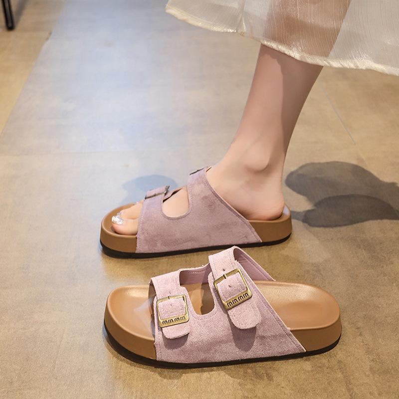 Thick-soled one-word slippers for women to wear new summer height-increasing casual sandals vacation beach shoes