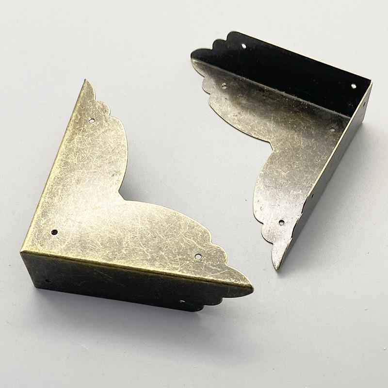 

Antique Iron Corner Protectors for Picture Frames and Furniture 70*20