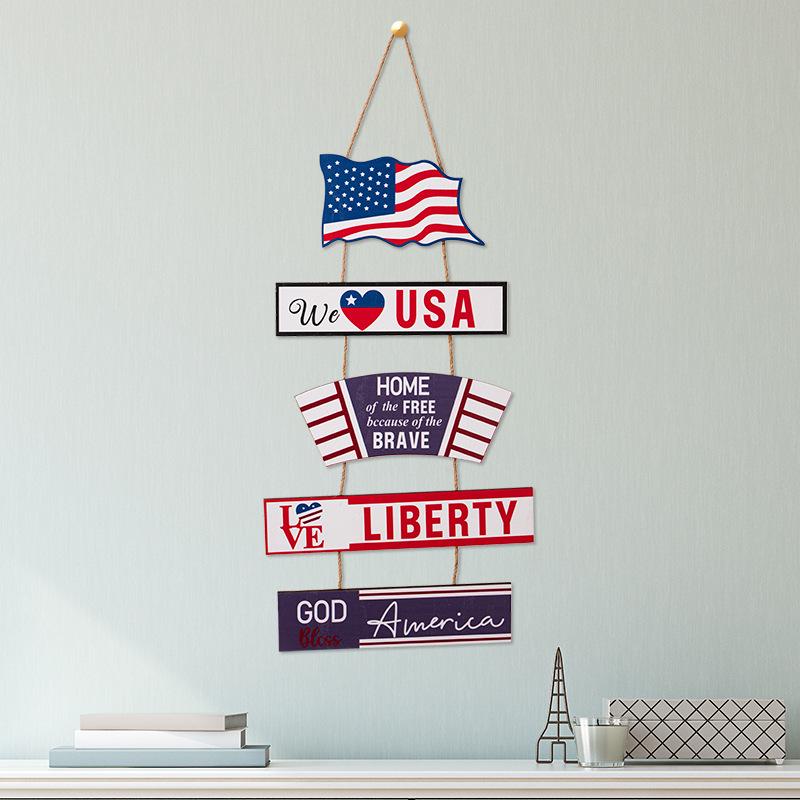 Independence Day Wooden Door Pendant - American National Day Wall Decor