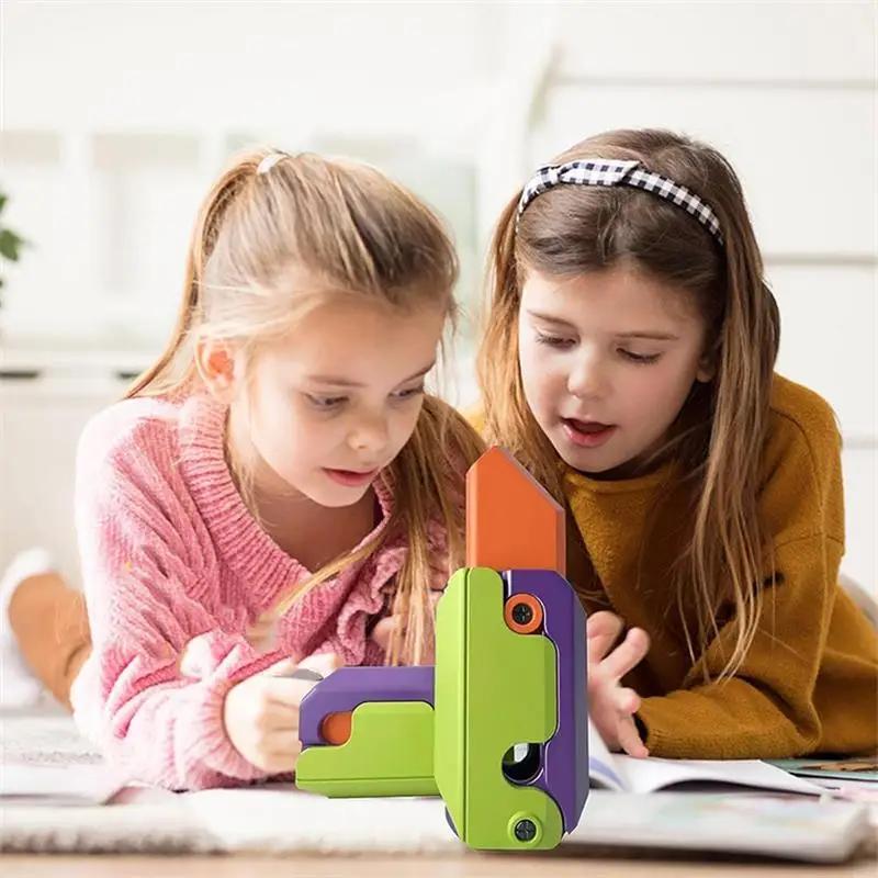 1pc 3d Printing Gravity Knife Toy Cub Jumping Small Radish Knife Fidget Toys Decompression Push Card Small Carrot Knife Unzip