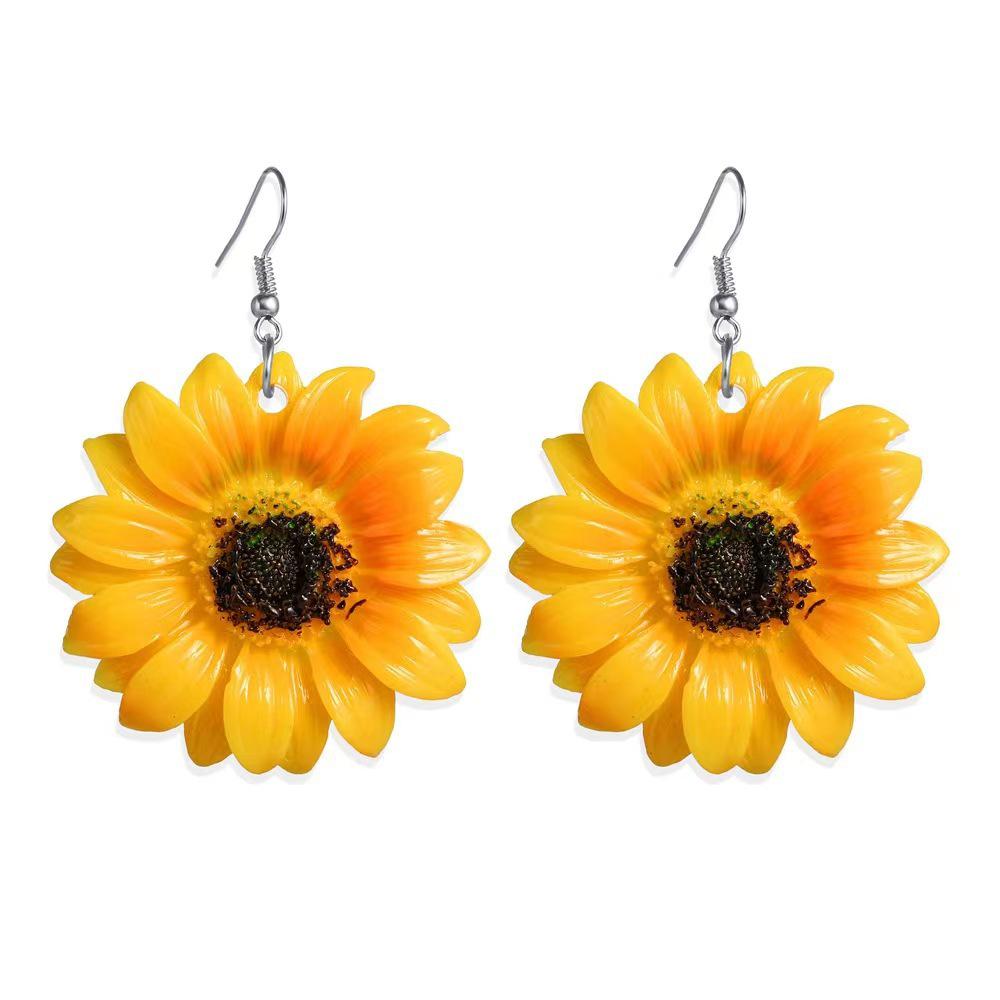 Sunflower Korean Style Simple Stud Earrings for Women - Fashionable, Versatile, Electroplated Accessories