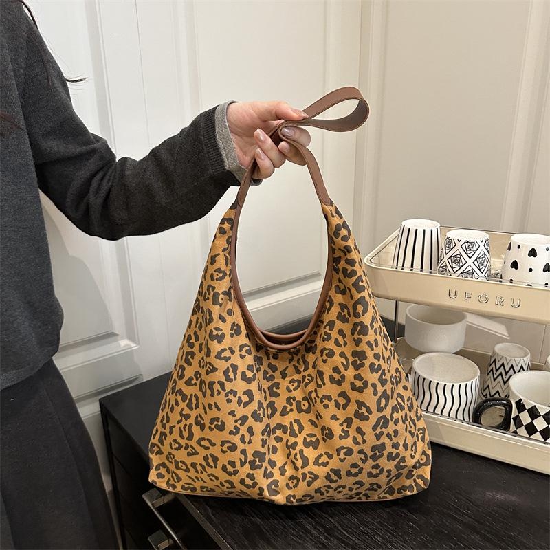 2025 Women's Large Capacity Leopard Print Shoulder Tote & Bucket Bag