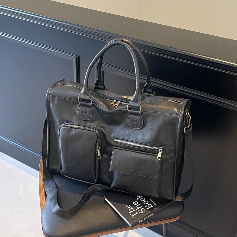 

Women s 2025 Spring/Summer Large Capacity Shoulder Bag - Versatile, Fashionable Travel Handbag чорний