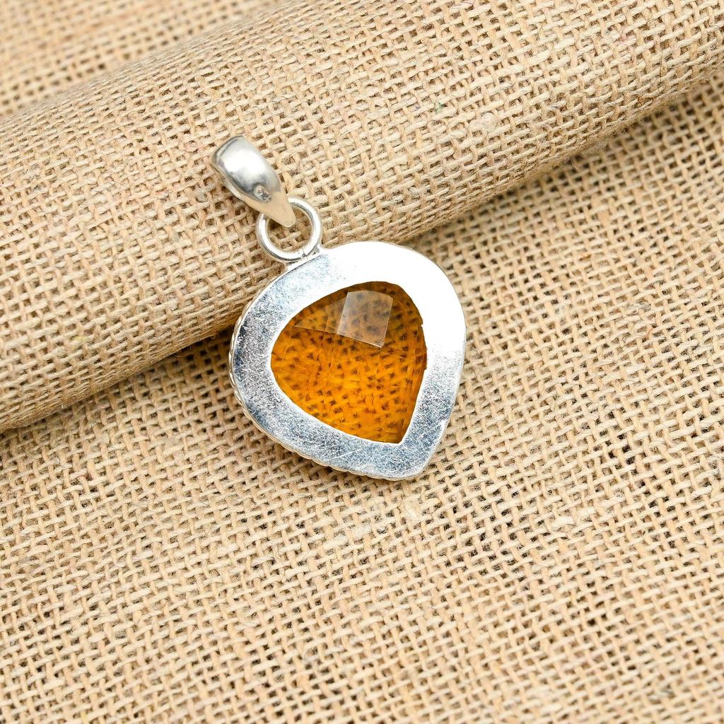 Entzückender Honigtopas-Edelstein, handgefertigter Anhänger aus 925er Sterlingsilber für Damen