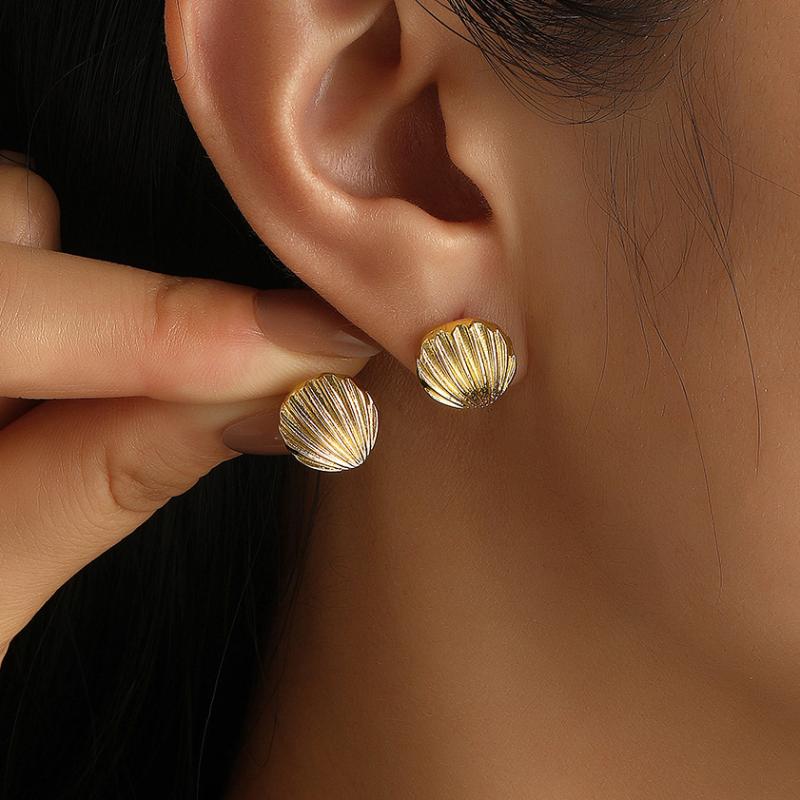 New Exaggeration Ocean Shell Texture Stud Earrings For Women Trendy Accessories Personalization Jewelry Earrings Daily Wear