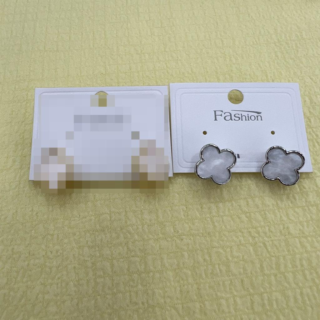 Cercei Noi la Modă Trifoi cu Patru Foi pentru Femei Versiune Înaltă Hipoalergenici Nacre Alb Natural