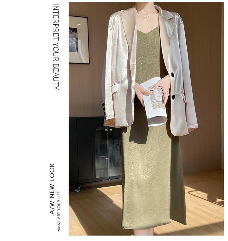 V-Neck Floral Acetate Satin Maxi Dress with Sequins (2025 Summer Collection)