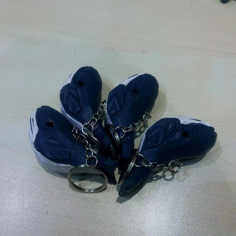 Carved Blue Whale Pendant Pendant Key Chain Hand-carved Blue Whale Woodcut Small Gift Blue Whale Adornment New