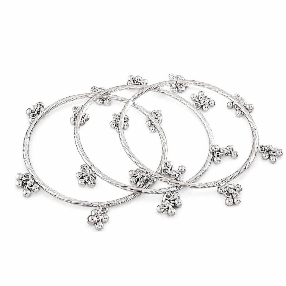 3 Pcs/set Metal Twisted Bangle Bracelet Tiny Bead Bell Boho Bangle Set Punk Accessories