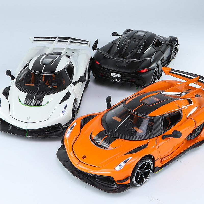 1/24 Koenigsegg Jesko Supercar Κράμα Die Cast Μοντέλο Παιχνιδιού Αυτοκινήτου Ήχος και Φως Pull Back Παιδικό Παιχνίδι Συλλεκτικά Δώρο Γενεθλίων