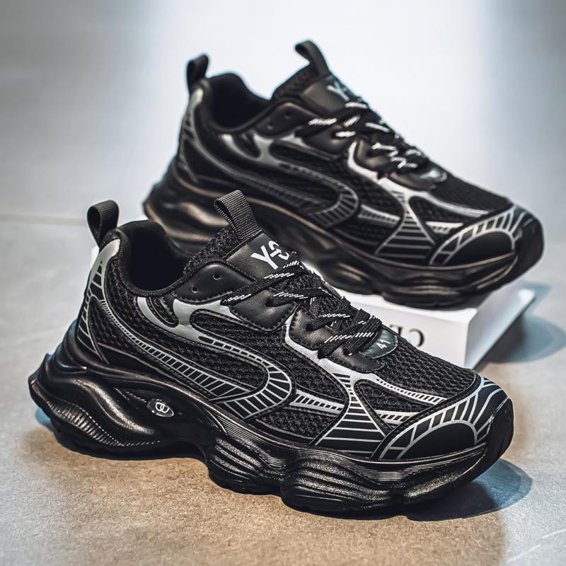 New Fashion Men's Four Seasons Comfortable Thick Sole Shoes Students Male Boys Trending Soft Sole Breathable Casual Running Sneakers