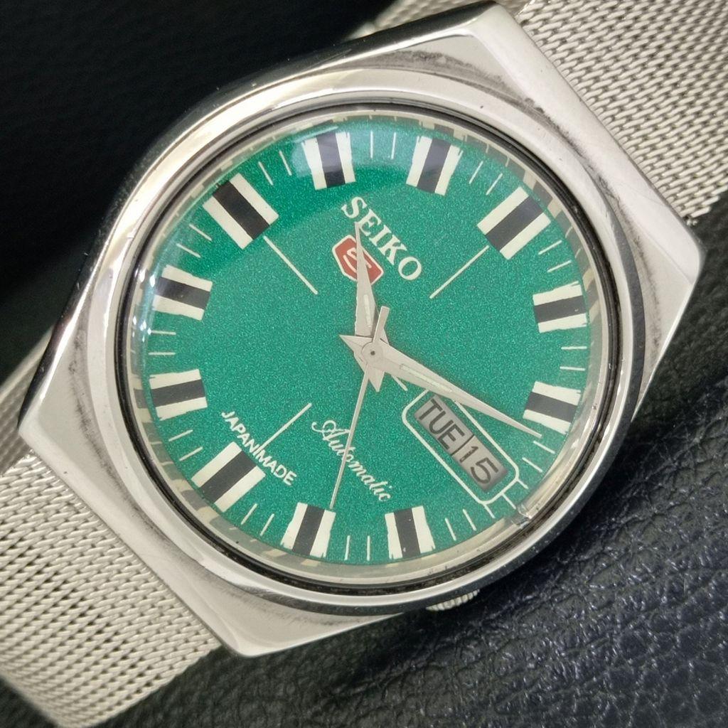 

SEIKO 5 AUTOMATIC VINTAGE 7009A JAPAN MENS GREEN COLOR DIAL WATCH a702107-5 R208-a702107