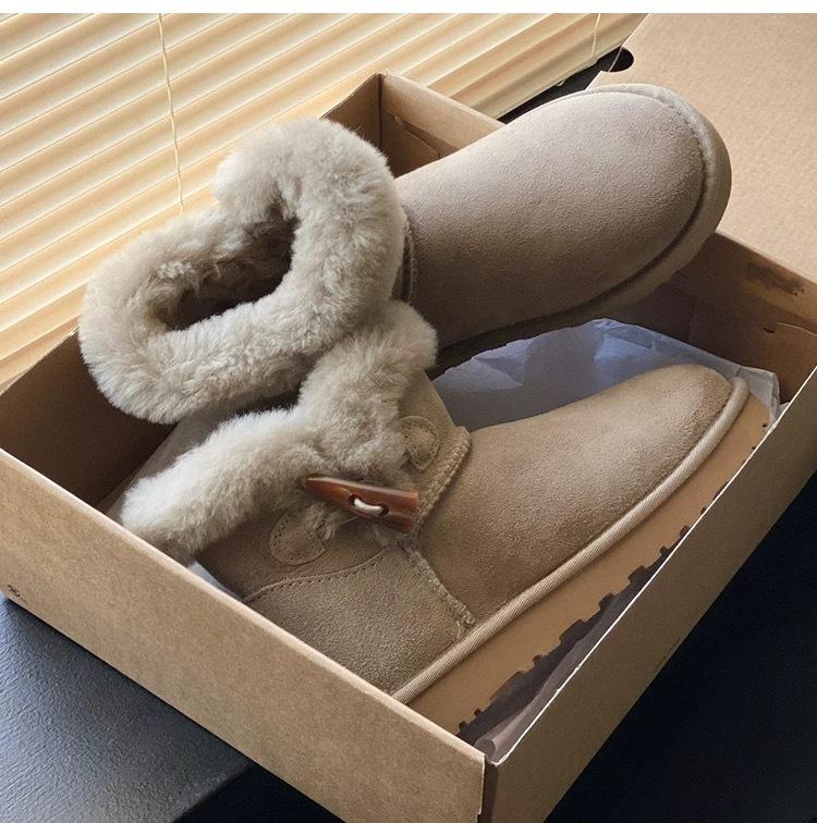 

Sangpo 2025 новые зимние сапоги с роговой пряжкой женские из овчины с цельным мехом короткие ботинки зимние нескользящие теплые хлопковые туфли 40