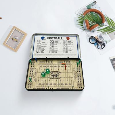 1 sada cestovních deskových her, baseball, fotbal, dřevěná hrací deska, 2 hráči