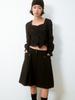 Sukkoleuseji Bermuda Shorts Resembling A Folded Page (Black)