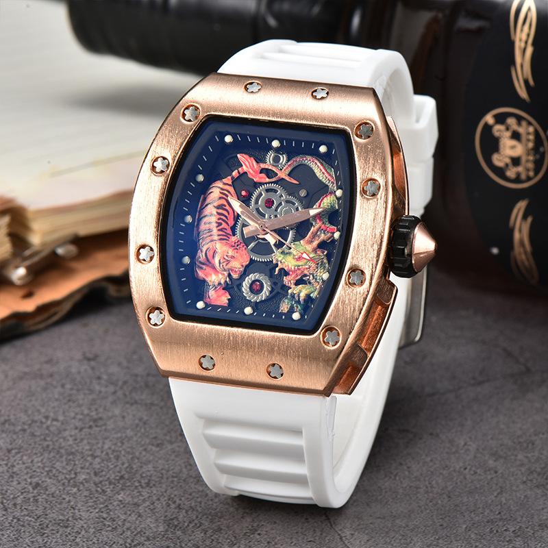 New Dragon Tiger Pattern Lassa Quartz Watch Men's Three-Pin Fashion Trend Calendar Watch