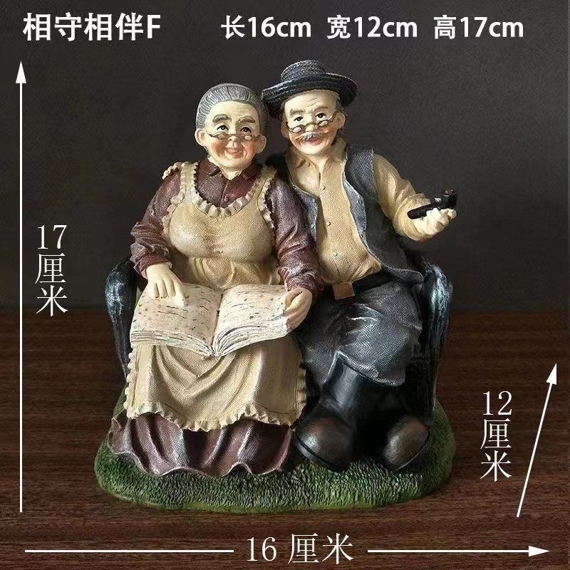 Europe Sweet Grandparents Resin Sculpture Accessories Art Wedding Anniversary Gifts Home Bedroom Desktop Statue Decoration Items