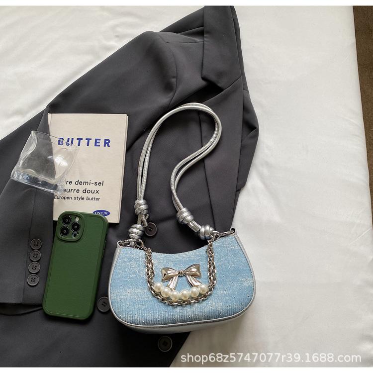 

Small bag women 2025 new lazy wind French going out satchel lightweight French butterfly shoulder bag messenger bag tide небесно-голубой