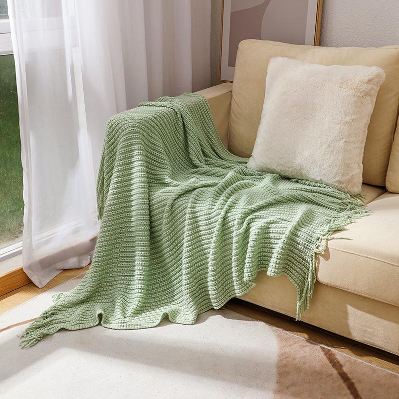 Weiche Überwurfdecke aus Polyester-Strick, für alle Jahreszeiten, Mehrzweckdecke mit Quastenfransen und gewebter Leinwandbindung, maschinenwaschbar, gemütliche Decke als Heimdekoration