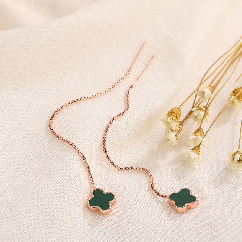 

Простые универсальные серьги, темпераментные, легкие, роскошные, для пожилых людей, четырехлистный клевер, длинная кисточка, ушная проволока зелёный