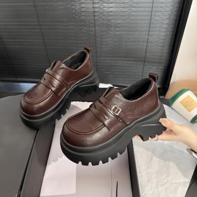 Sapatos casuais versáteis confortáveis de couro para primavera, com salto grosso elevado, novos, pretos, de bico largo