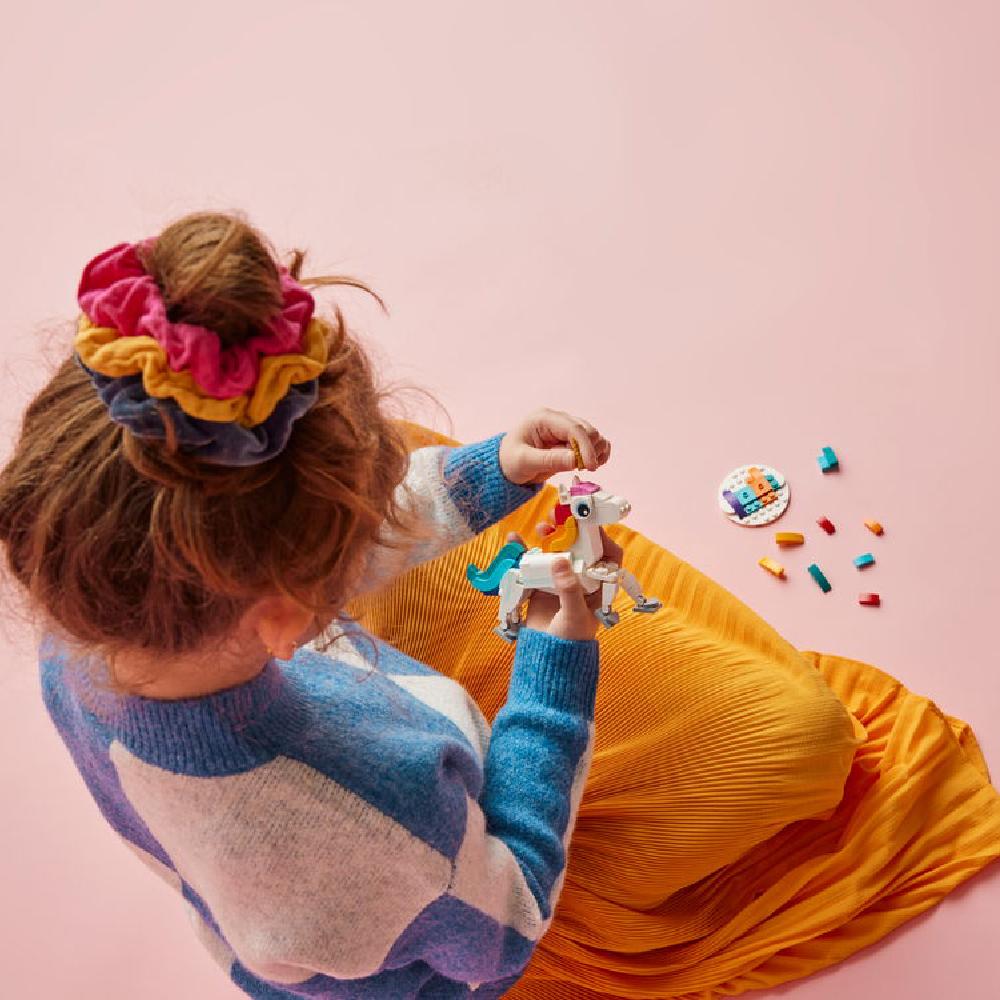 Kreatywne 3 w 1 Magiczne klocki konstrukcyjne Jednorożec 31140 Zabawka, transformuje się z Jednorożca w Konika Morskiego, a następnie w Pawia Kompatybilne z Leged