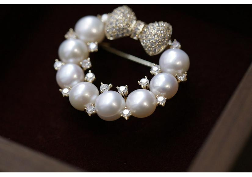 Bo Xin Yun Luxury Freshwater Pearl Round Bow Brooch  Commemorative Badge