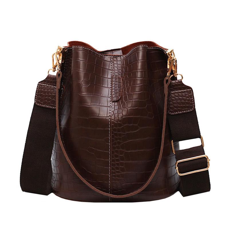 Fashionable Women's Bag Single Shoulder Bucket Bag Large Capacity Crossbody Bag