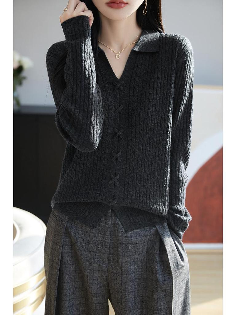 2025 Spring Women's Loose Lapel Pure Wool Cable Knit Sweater