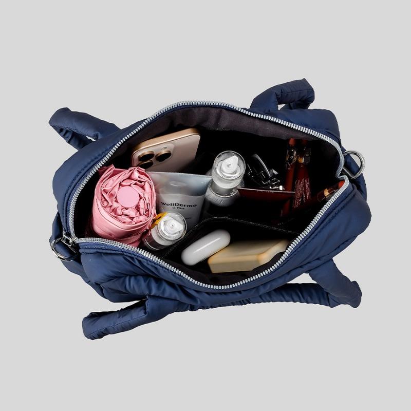 Outdoor Portable Quilted Quilted Tote Bag Wide Shoulder Strap Single Shoulder Crossbody Bag Large Capacity Travel Bag