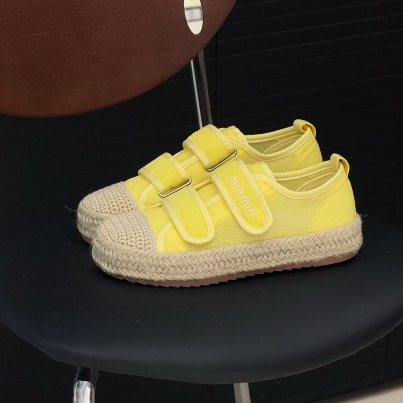 

Height increase 5.5cm~ Breathable thick sole inner height increase casual shoes women s Velcro canvas shoes round head board shoes little white shoes 40