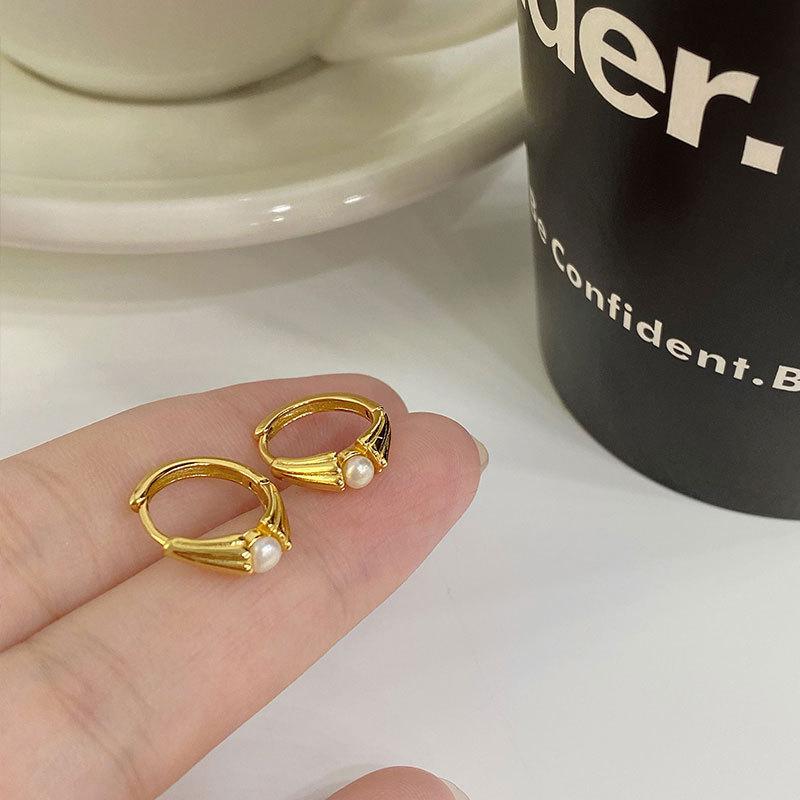 

Текстурированные жемчужные серьги-пуговицы для женщин Ins Niche Модный простой и холодный стиль