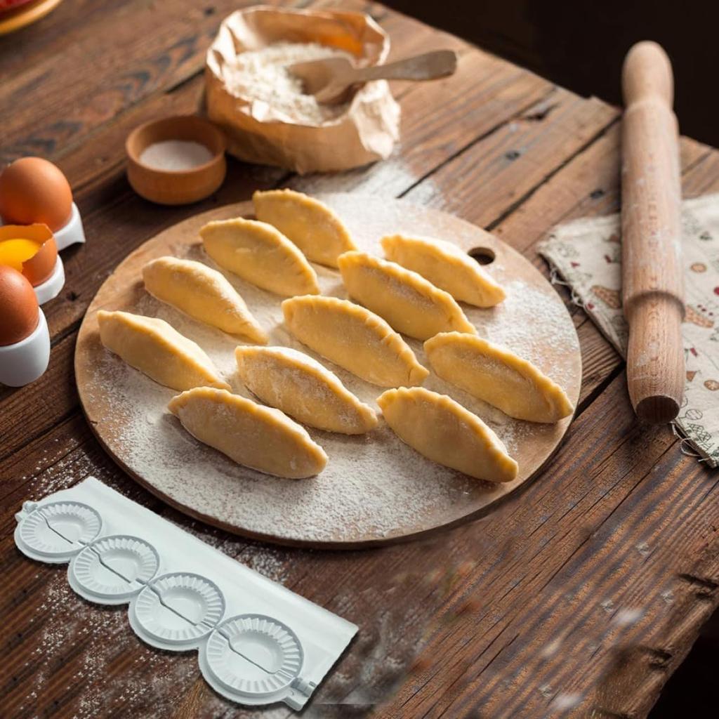 Stampo per Ravioli in Plastica Involucro per Impasto Pressa per Empanadas Stampo a Pressione per Ravioli Fai da Te Strumenti da Cucina per Incontri
