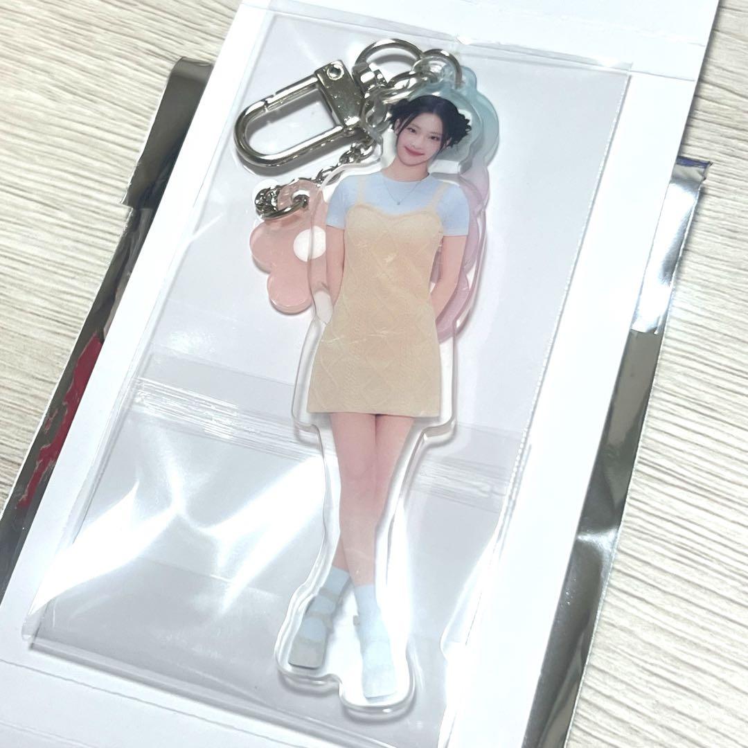 

[USED] BABYMONSTER Luka Photo Charm Ackey