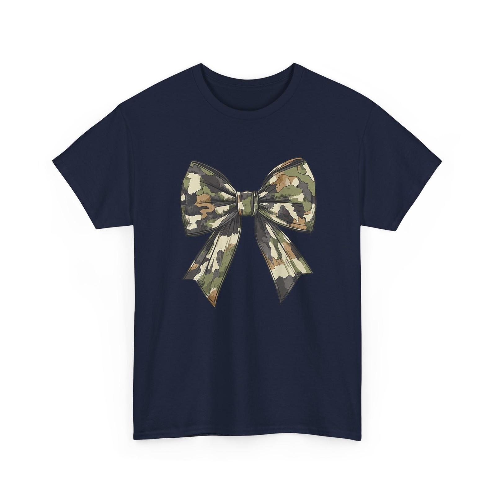 Camouflage Old Camo Bow Camo Coquette Bow Hunting Girl T-Shirt XL