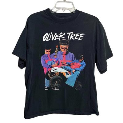 Camiseta clássica unissex Oliver Tree Memorial QT8797
