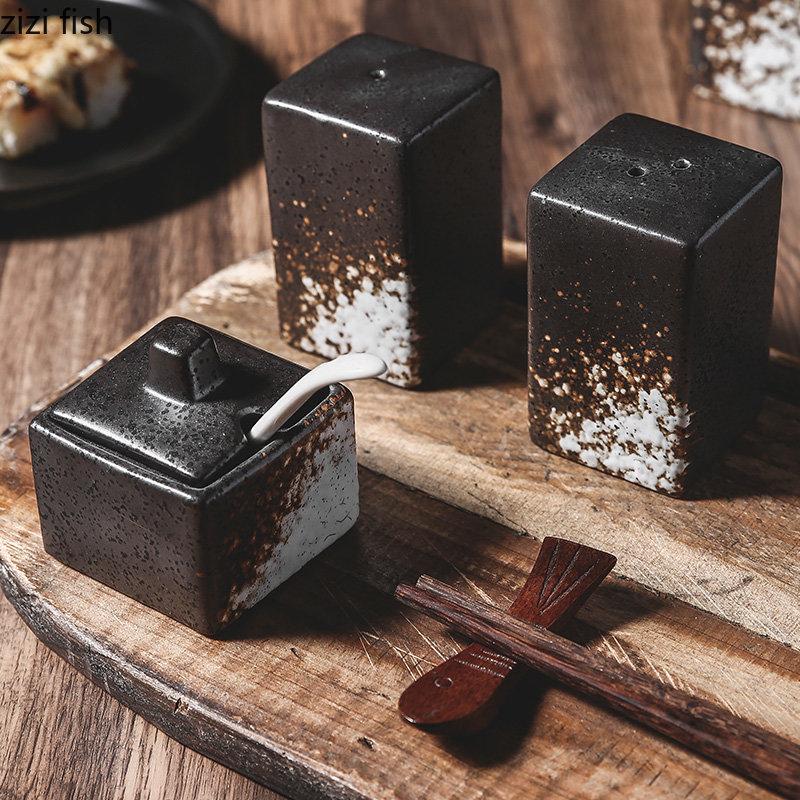 Creative Ceramic Oil Bottles Spice Jar Salt and Pepper Shakers Home Kitchen Spice Tools Seasoning Jars Box Kitchen Accessories