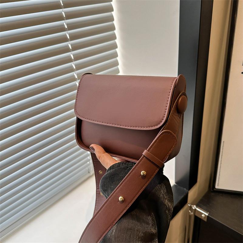 Trendy Street Fashion Shoulder Bag Vintage Underarm Small Square Bag Women's Popular Crossbody Bag