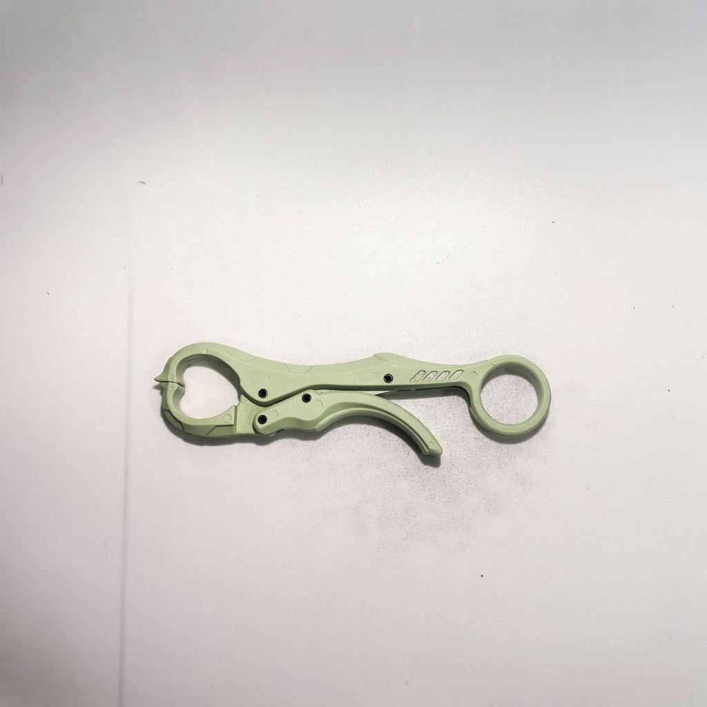 Plastic Fish Gripper Pliers - Convenient Fish Controller and Lock for Fishing Gear