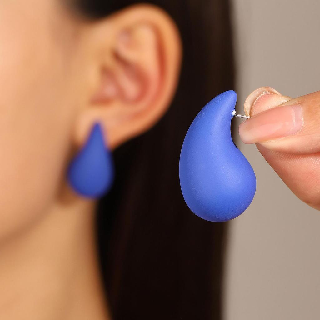 Teardrop Stud Earrings: Versatile European & American Fashion for Women