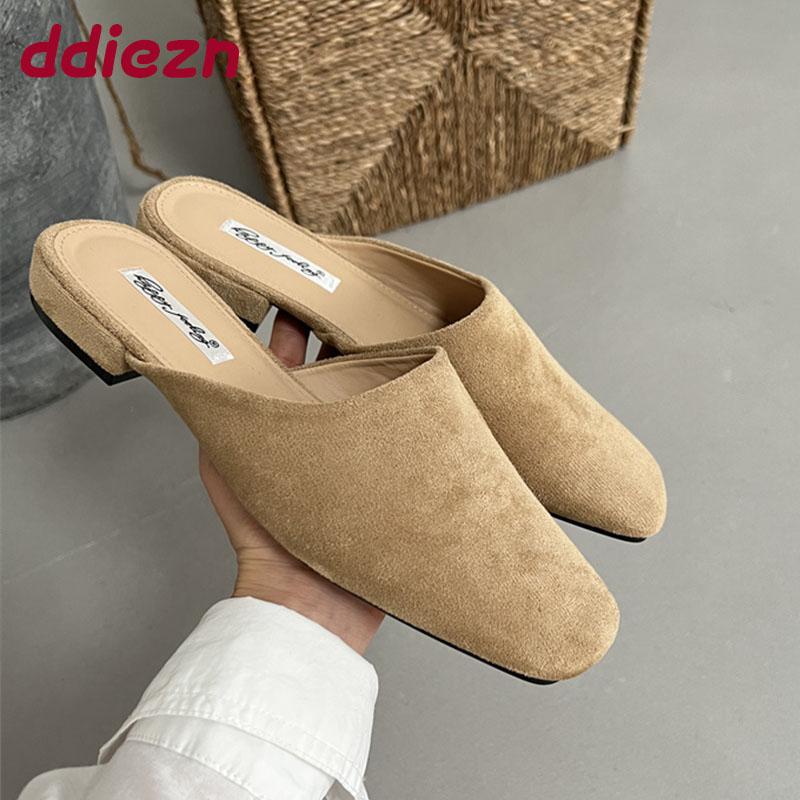 Fashion Luxury Flats Slippers Shoes For Women Mules Summer Spring Fashion Square Toe Ladies Flats Slippers Female Slides Sandals Shoes