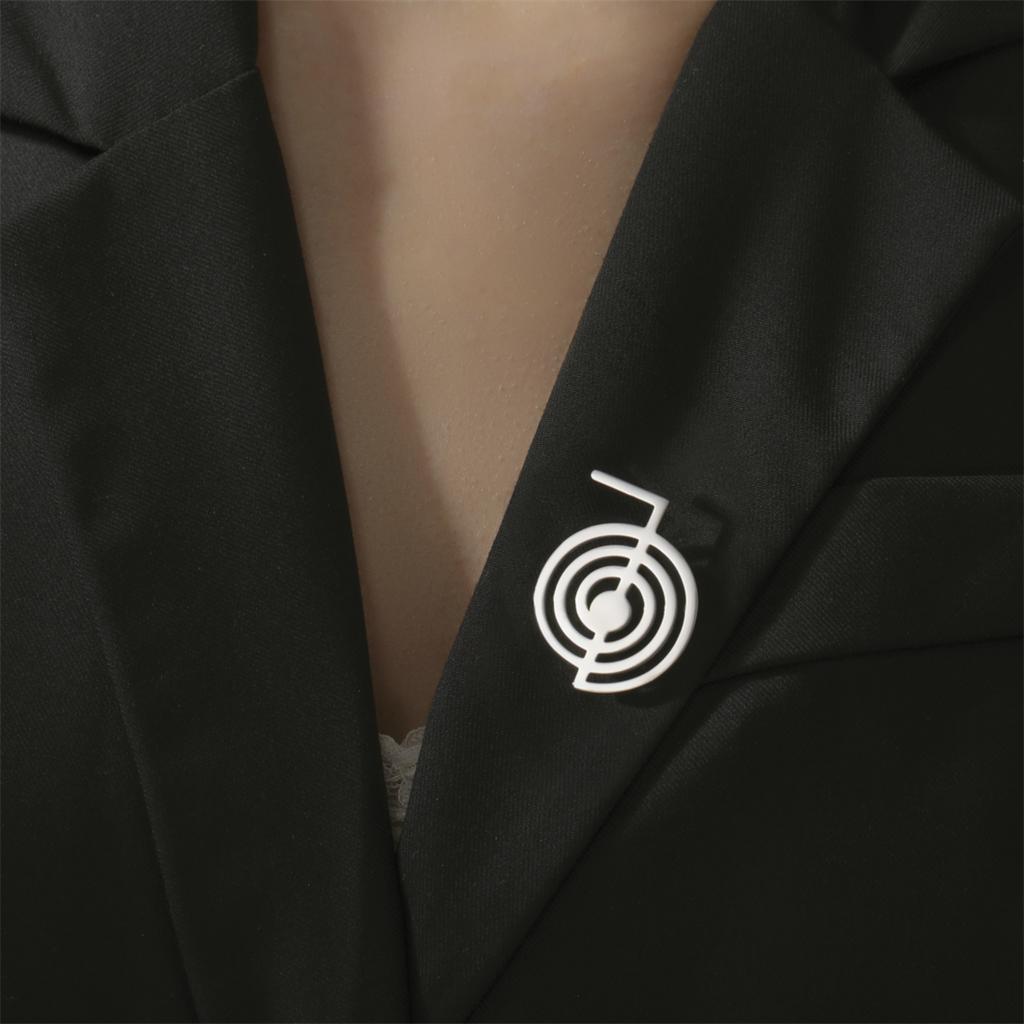 Cho Ku Rei Brooch Stainless Steel Geometric Reiki Protection Healing Chokurei Pins Energy Yoga Amulet Jewelry Gifts