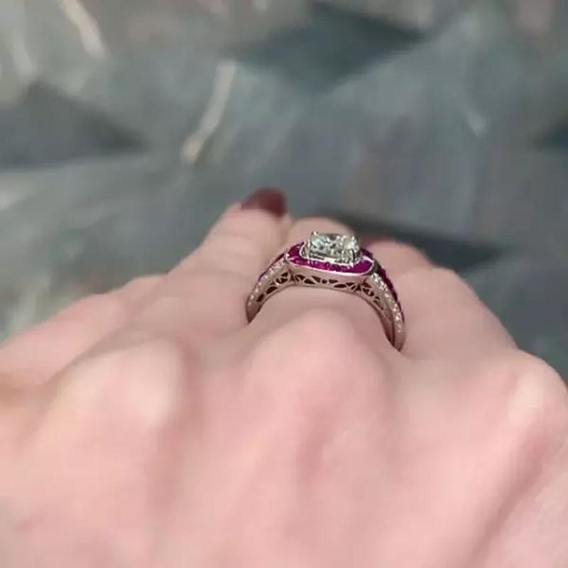 Huitan Unique Red/White Cubic Zirconia Ring for Women CopperColor Brilliant Lady's Finger Ring Fancy Gift Wedding Trend Jewelry
