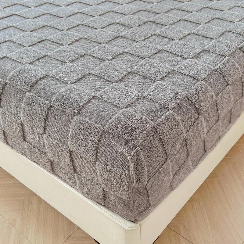Coral Velvet Bedsheet Bedspread Milk Velvet Mattress Protective Cover Winter Plush Insulation Bedspread Single Queen King Size
