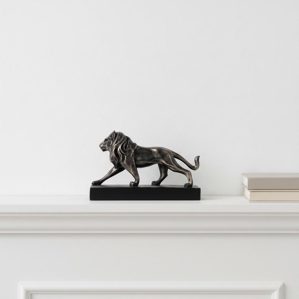 Lion Ornament with Base Majestic Decor Sculptural for Bookshelf