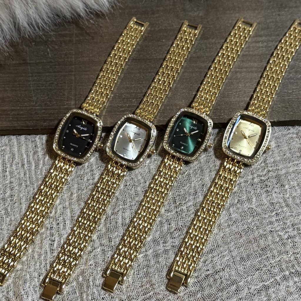 Square Medieval Watch Women's Simple Niche Light Luxury Gold Chain Quartz Watch Brand Retro Watch